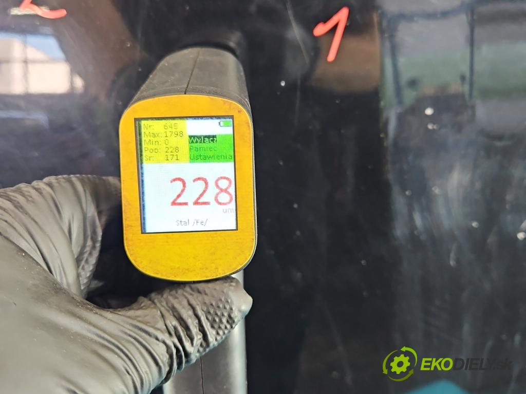 Honda Civic VIII 2006-2011 1.8 16V 140 hp manual 103 kW 1799 cm3 5- kapota přední