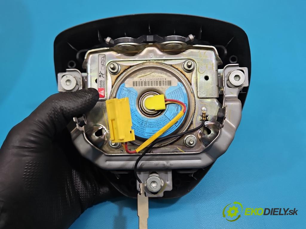 Honda Civic VIII 2006-2011 1.8 16V 140 HP manual 103 kW 1799 cm3 5- volant (Volant)