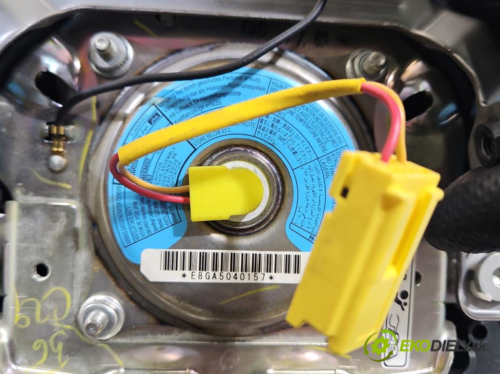Honda Civic VIII 2006-2011 1.8 16V 140 HP manual 103 kW 1799 cm3 5- volant (Volant)