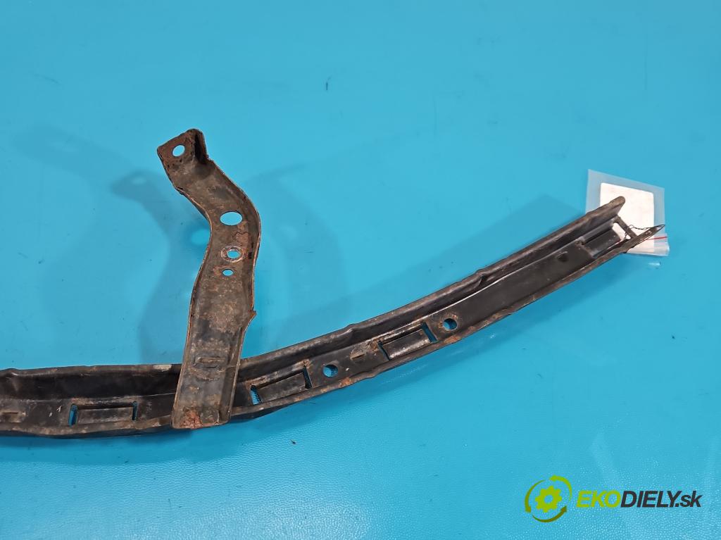 Honda Civic VIII 2006-2011 1.8 16V 140 HP manual 103 kW 1799 cm3 5- lišta pod svetlami
