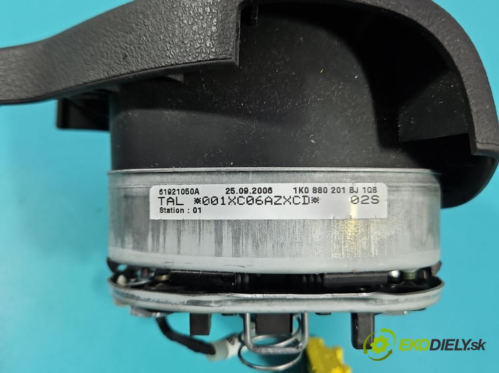 Vw Golf V 2003-2009 1.4 16V 80 HP manual 59 kW 1390 cm3 5- volant 1Q0419091F (Volant)