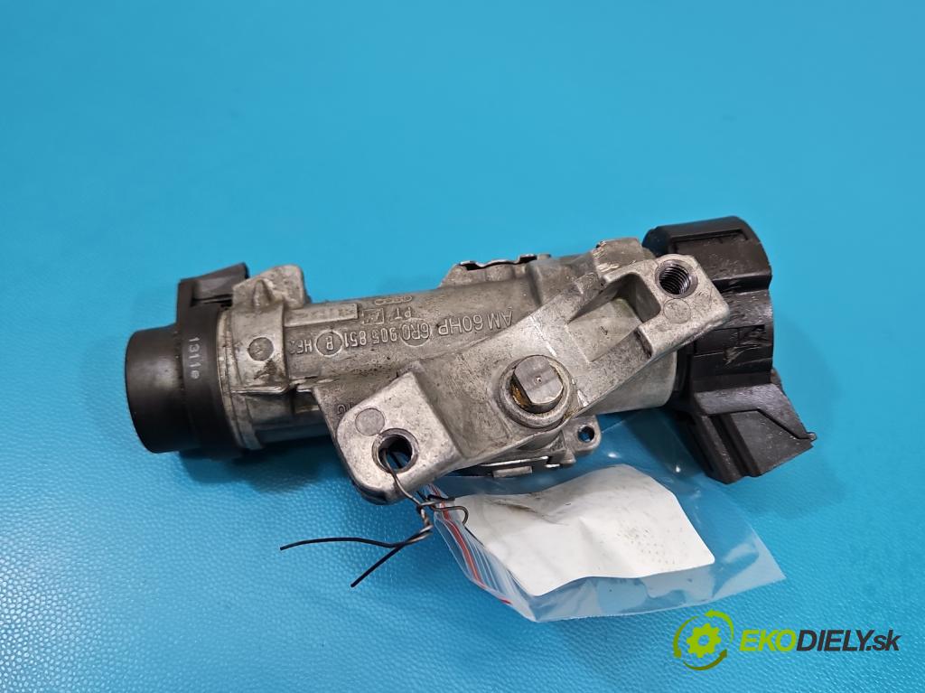 Vw Polo V 6R 2009-2017 1.4 16V 86 hp manual 63 kW 1390 cm3 5- spínací skříňka 6R0905851B (Spínací skříňka)