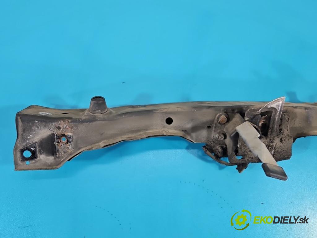 Honda Civic VIII 2006-2011 1.8 16V 140 hp manual 103 kW 1799 cm3 5- stěna přední  (Přední výztuha)
