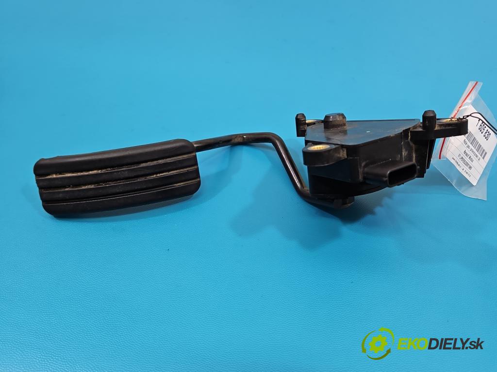 Renault Modus 1.5 dci 86 hp manual 63 kW 1461 cm3 5- pedal plyn: potenciometr: 8200139319