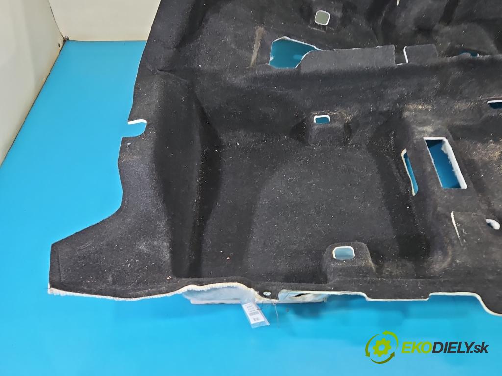 Mazda CX-3 2014-2021 1.5d 105 HP manual 77 kW 1499 cm3 5- koberec do auta ostatné DH0R68670A