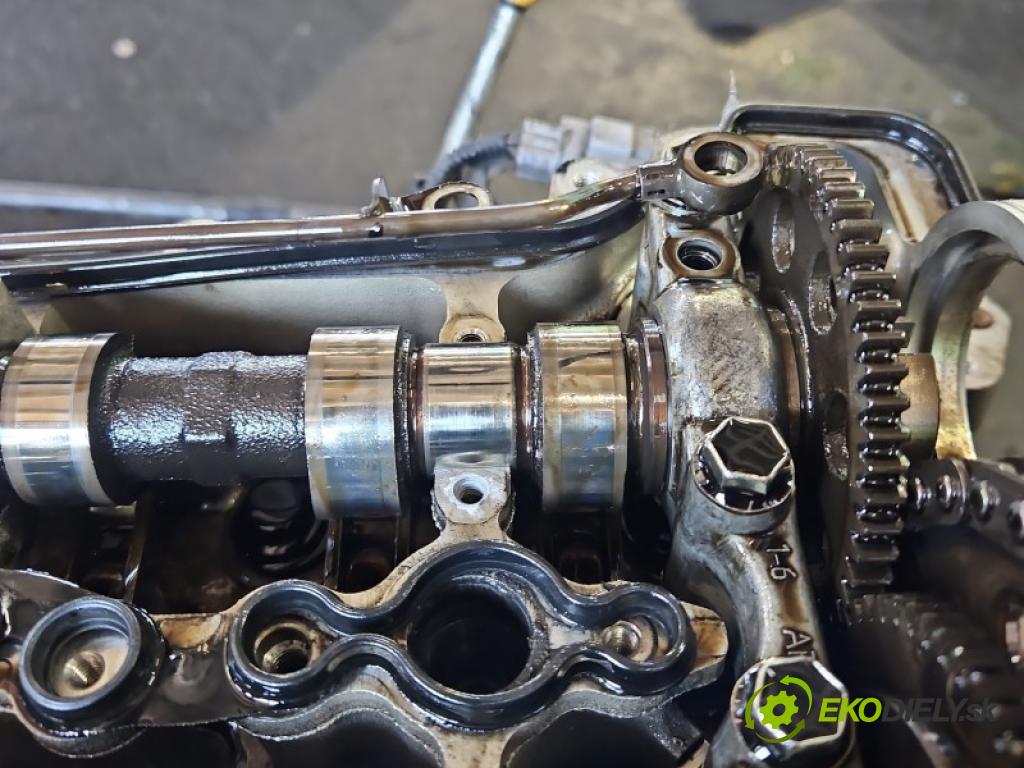 Toyota Verso 2009-2018 2.0 D4D 126 hp manual 93 kW 1998 cm3 5- motor diesla 1AD