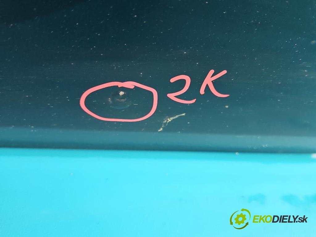 Vw Polo V 6R 2009-2017 1.4 16V 86 HP manual 63 kW 1390 cm3 5- dvere predné ľavé  (Kľučka dverí ostatné)