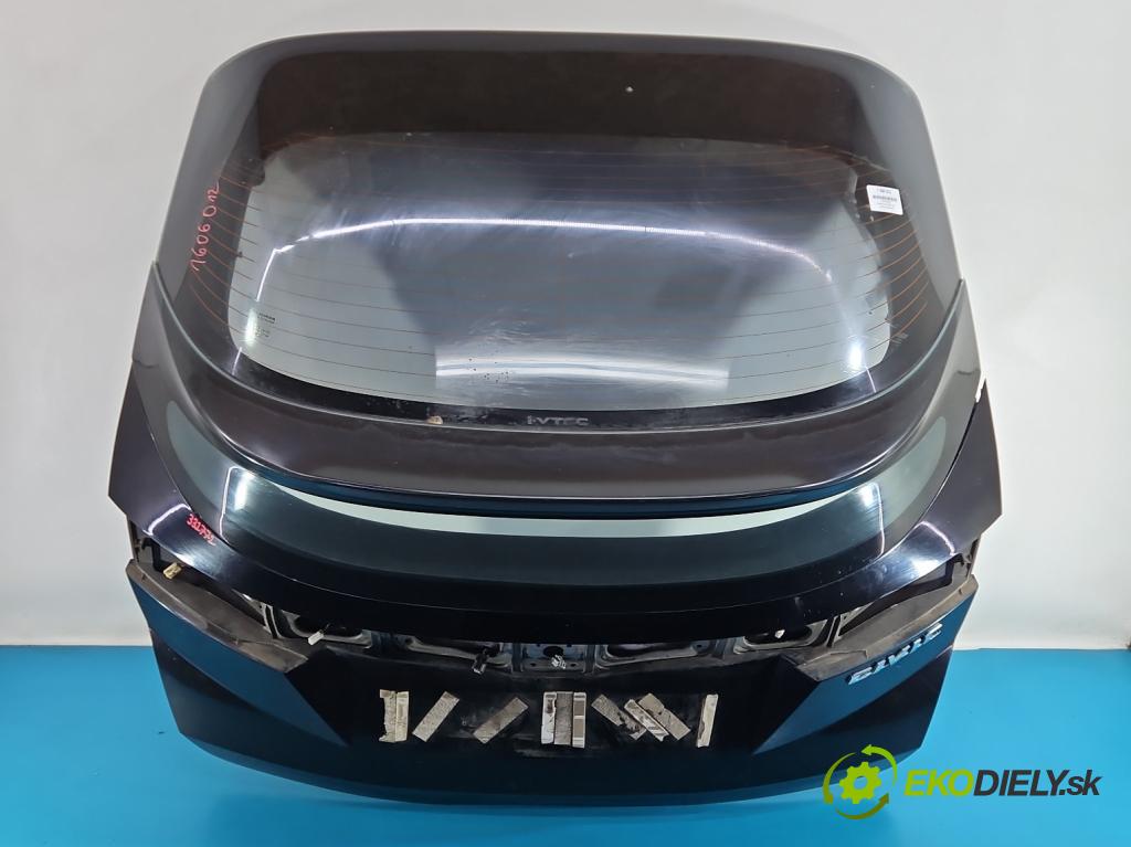 Honda Civic VIII 2006-2011 1.8 16V 140 HP manual 103 kW 1799 cm3 5- zadna kufor  (Kapota zadná (kufor))