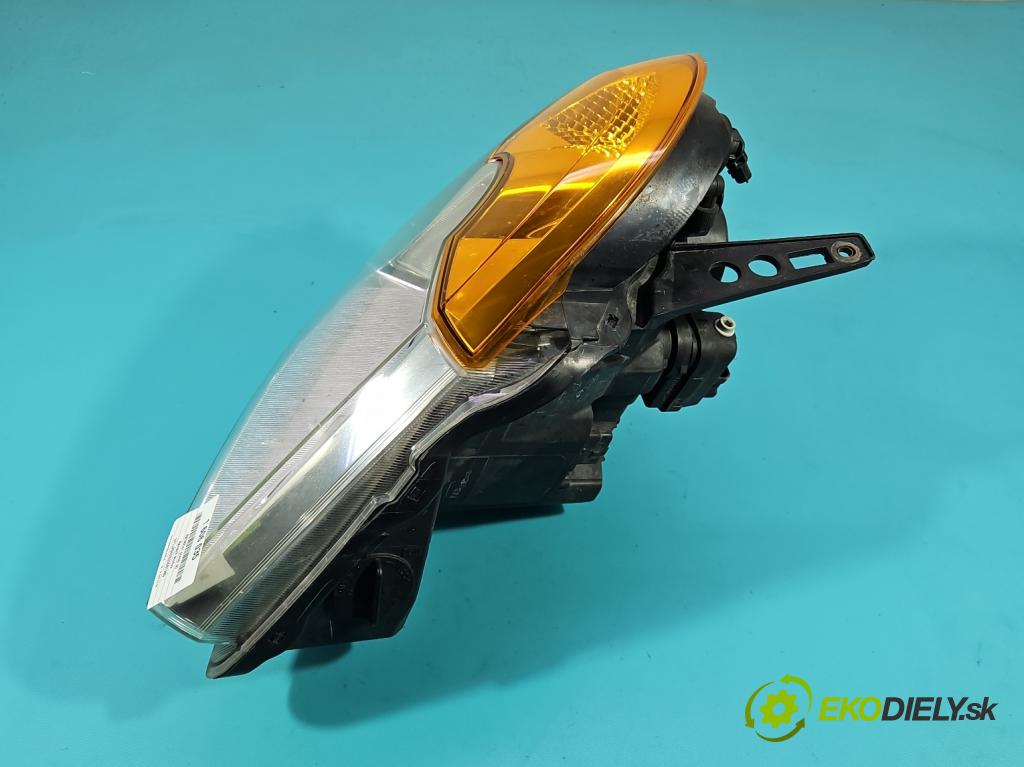 Renault Modus 1.5 dci 86 HP manual 63 kW 1461 cm3 5- Reflektor: pravý  (Svetlo predné pravé)