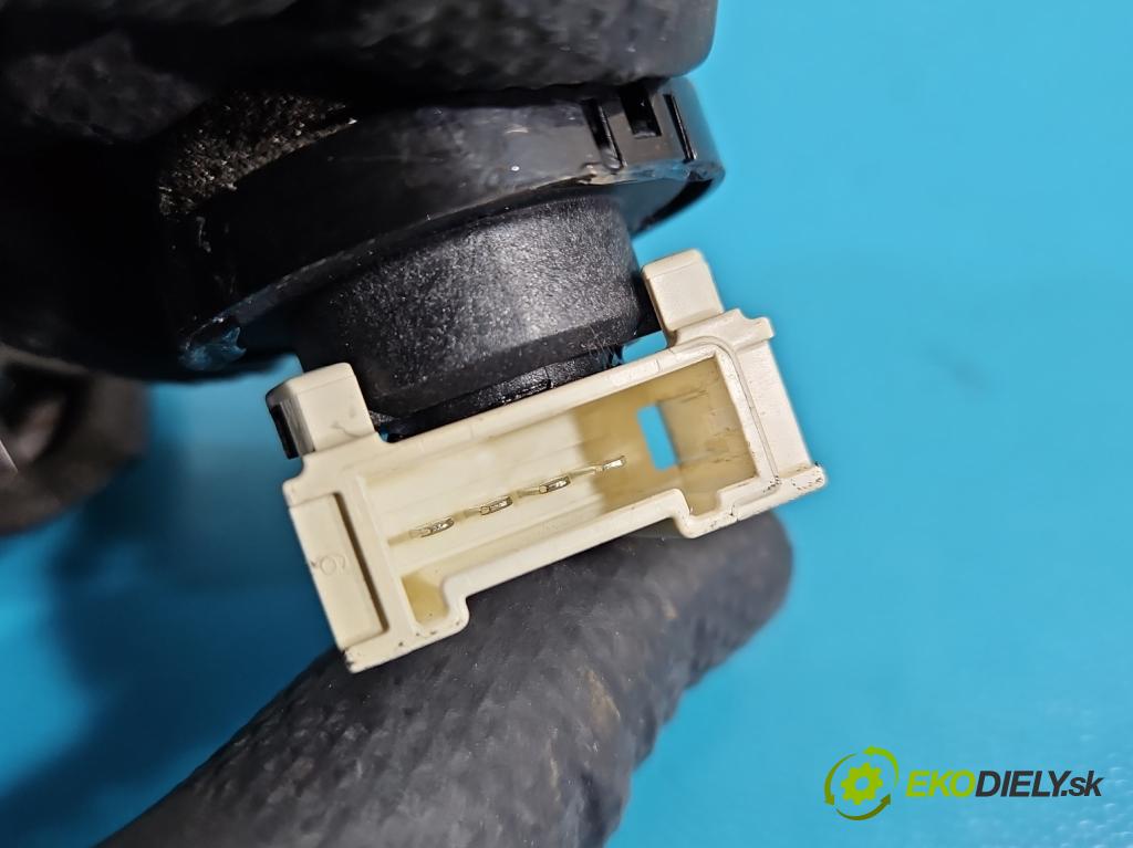 Toyota Prius II XW20 2003-2009 1.5 16V 77 hp automatic 57 kW 1497 cm3 5- reproduktory komplet 86160-2B580