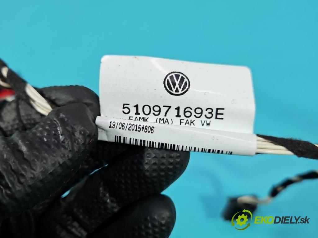 Vw Golf Sportsvan 1.4 TSI 125 hp manual 92 kW 1395 cm3 5- Balíček: dveře zadní vlevo 510971693E