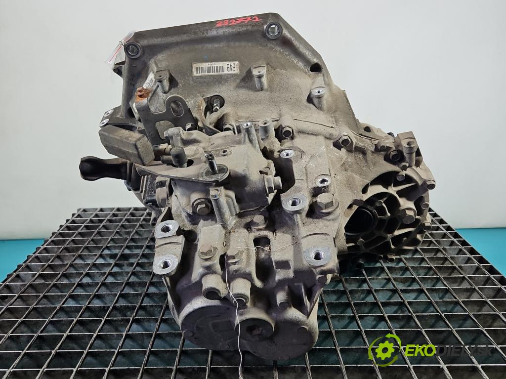 Honda Civic VIII 2006-2011 1.8 16V 140 HP manual 103 kW 1799 cm3 5- prevodovka stupeň,rýchlosť manual E4B