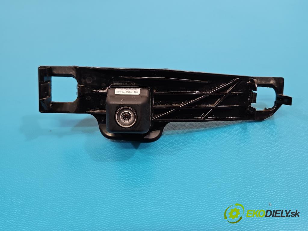 Toyota Verso 2009-2018 2.0 D4D 126 hp manual 93 kW 1998 cm3 5- Kamera cúvaní 86790-64050