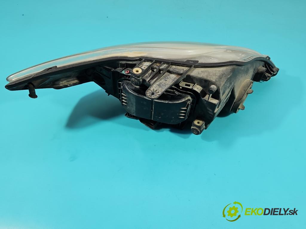Ford Mondeo Mk4 2007-2014 2.0 tdci 131 HP automatic 96 kW 1997 cm3 5- Reflektor: ľavý  (Kľučka dverí ostatné)