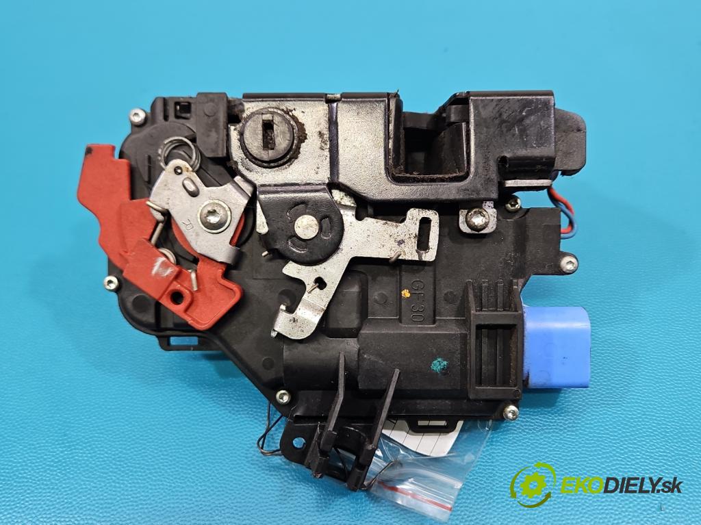 Vw Jetta V 2005-2010 1.4 TSI CAX 122 HP manual 90 kW 1390 cm3 4- zámok zadné pravý 7L0839016D
