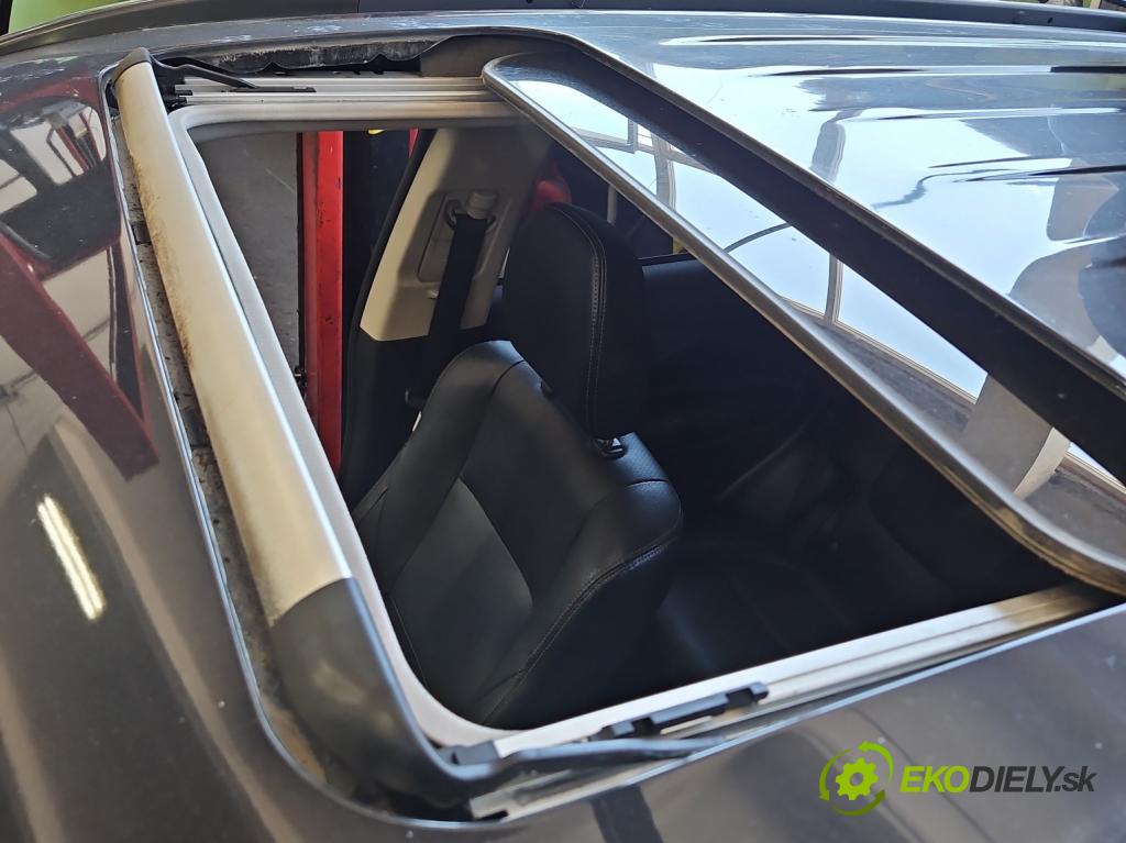 Mitsubishi Outlander III 2012-2022 2.0 16V 150 hp automatic 110 kW 1998 cm3 5- Střešní okno: 7707220 (Sklo karoserie)