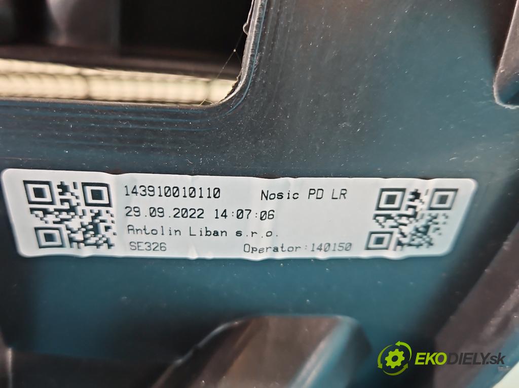 Seat Ateca 2016- 1.5 TSI 150 hp automatic 110 kW 1498 cm3 5- kokpit,přistrojova deska