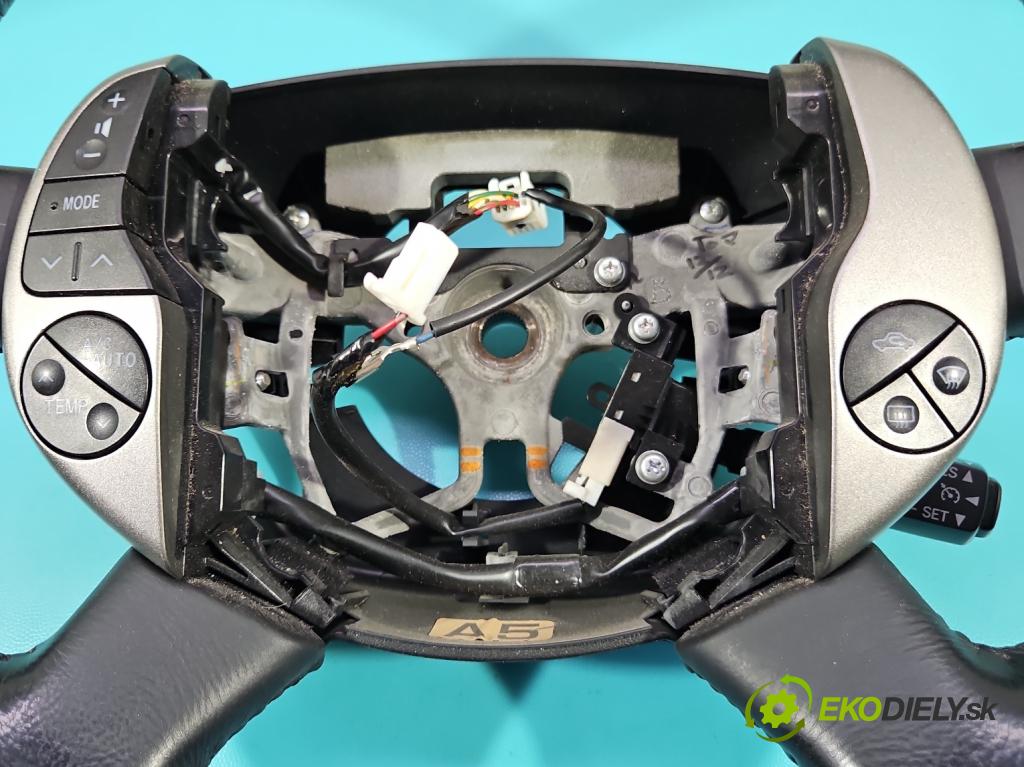 Toyota Prius II XW20 2003-2009 1.5 16V 77 HP automatic 57 kW 1497 cm3 5- volant (Volant)