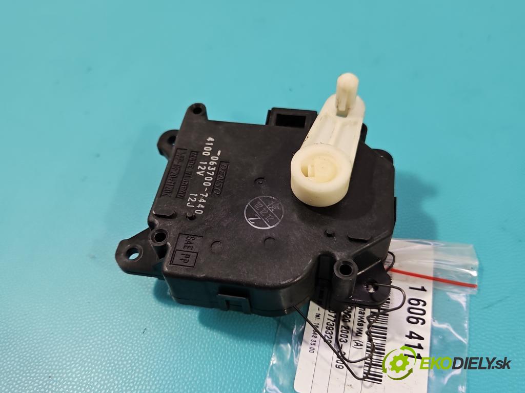 Toyota Prius II XW20 2003-2009 1.5 16V 77 hp automatic 57 kW 1497 cm3 5- motorek topení 063700-7440
