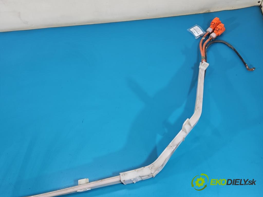 Toyota Prius II XW20 2003-2009 1.5 16V 77 HP automatic 57 kW 1497 cm3 5- Zväzok: ostatné 8216447060A