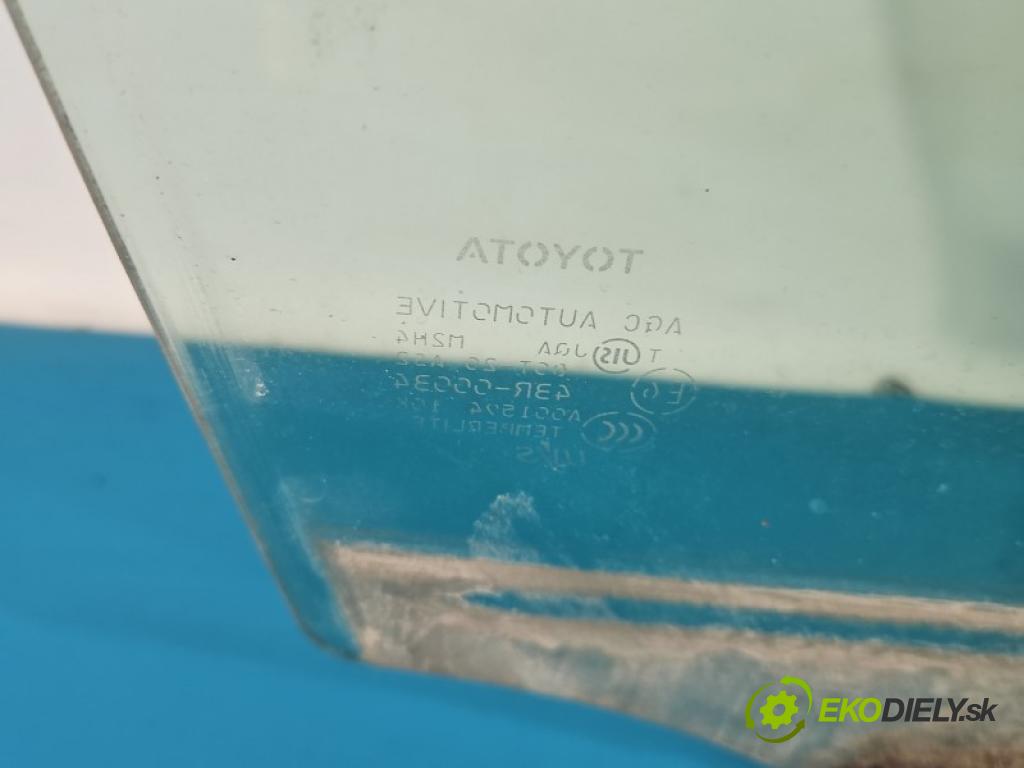 Toyota Prius II XW20 2003-2009 1.5 16V 77 hp automatic 57 kW 1497 cm3 5- sklo dveře přední pravé