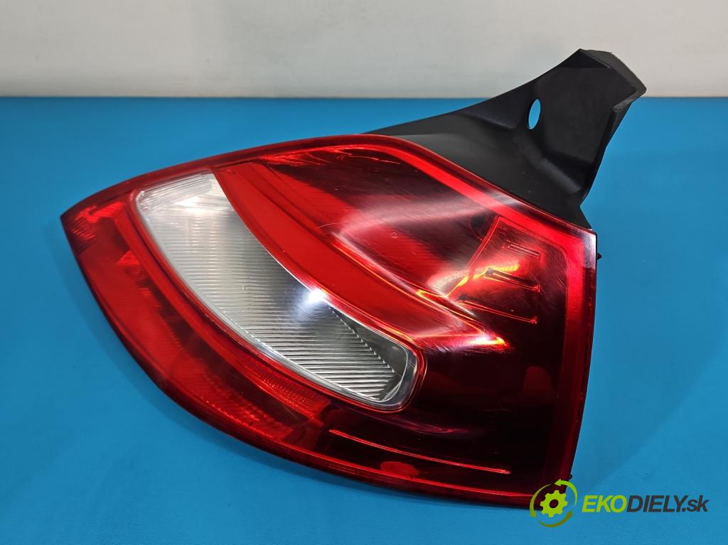 Renault Megane II 2003-2008 1.6 16V 105 hp manual 77 kW 1598 cm3 5- světlo zadní pravé  (Klika dveří ostatní)