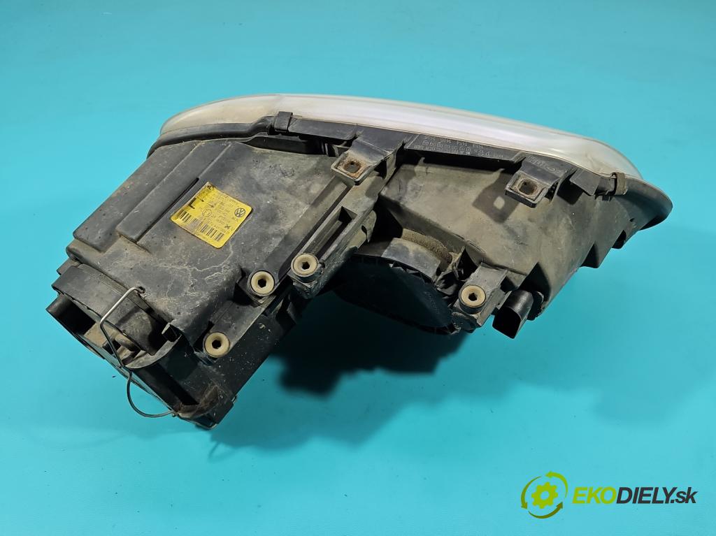Vw Touran I 2003-2015 1.9 tdi 101 HP manual 74 kW 1896 cm3 5- Reflektor: ľavý 1T0941005D (Kľučka dverí ostatné)