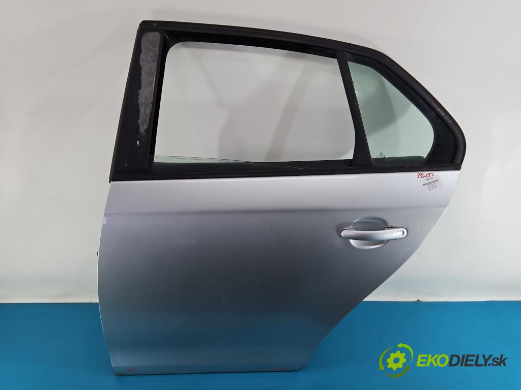 Vw Jetta V 2005-2010 1.4 TSI CAX 122 hp manual 90 kW 1390 cm3 4- dveře zadní levé  (Klika dveří ostatní)