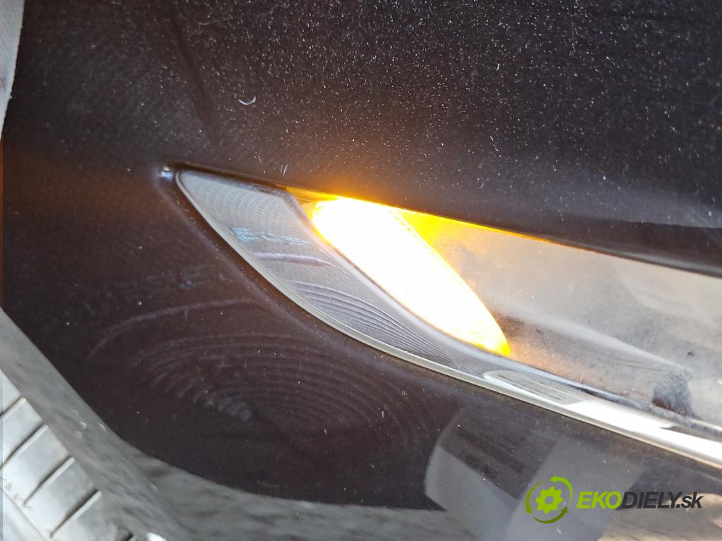 Bmw 6 F06 Gran Coupe 2011-2019 3.0 24V 320KM automatic 235 kW 2979 cm3 4- rozcestník: přední levý 7221859