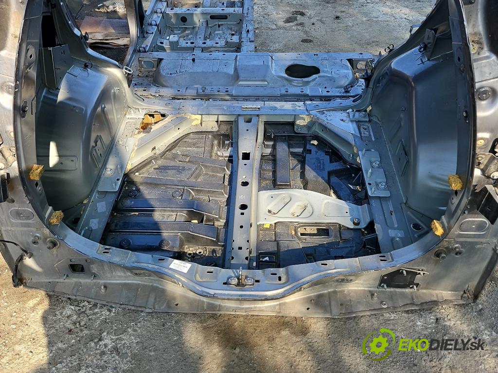 Renault Espace V 2014-2023 1.6 dci 160 hp automatic 118 kW 1598 cm3 5- stěna zadní 