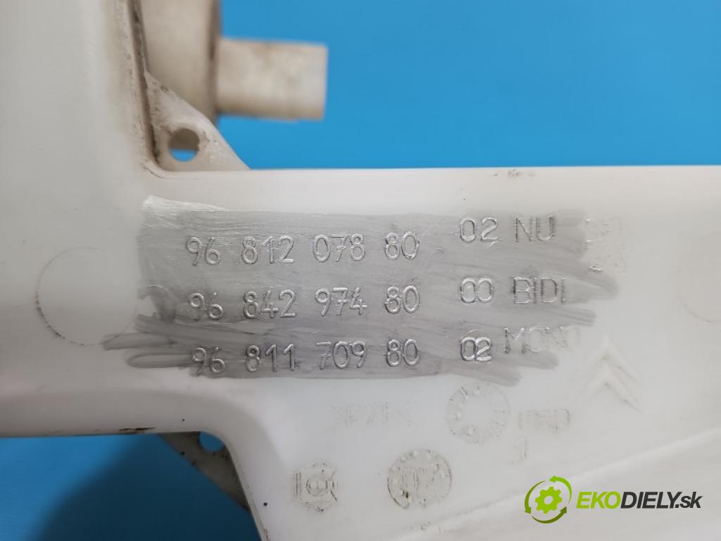 Peugeot 308 I 2007-2013 1.6 16V 120 HP manual 88 kW 1598 cm3 5- nádržka tekutina: ostrekovačov 9681207880