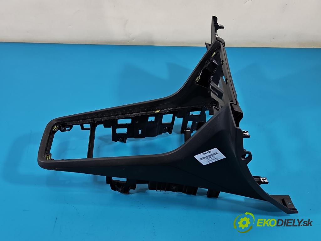 Seat Ateca 2016- 1.5 TSI 150 HP automatic 110 kW 1498 cm3 5- kryt plast 576863681