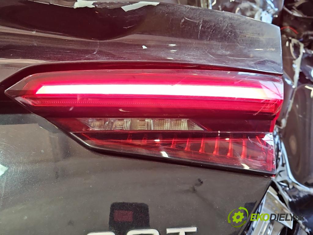Audi A5 F5 2016-2024 2.0 TFSI 252KM automatic 185 kW 1984 cm3 2- svetlo / reflektor zadné pravé kufrové dvere 8W6945094F