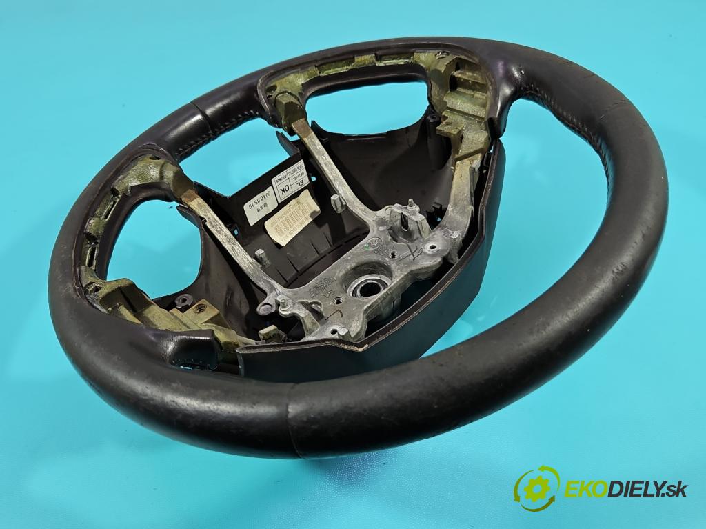 Hyundai Ix35 2.0 16V 163 HP manual 120 kW 1998 cm3 5- volant (Volant)