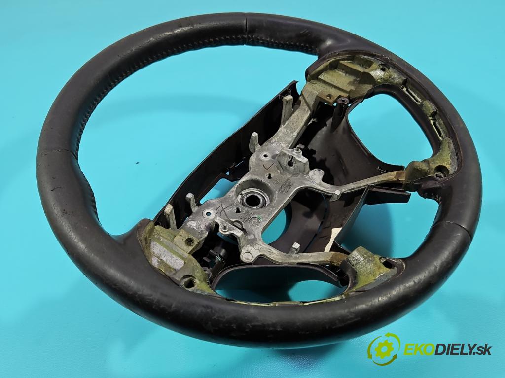 Hyundai Ix35 2.0 16V 163 HP manual 120 kW 1998 cm3 5- volant (Volant)