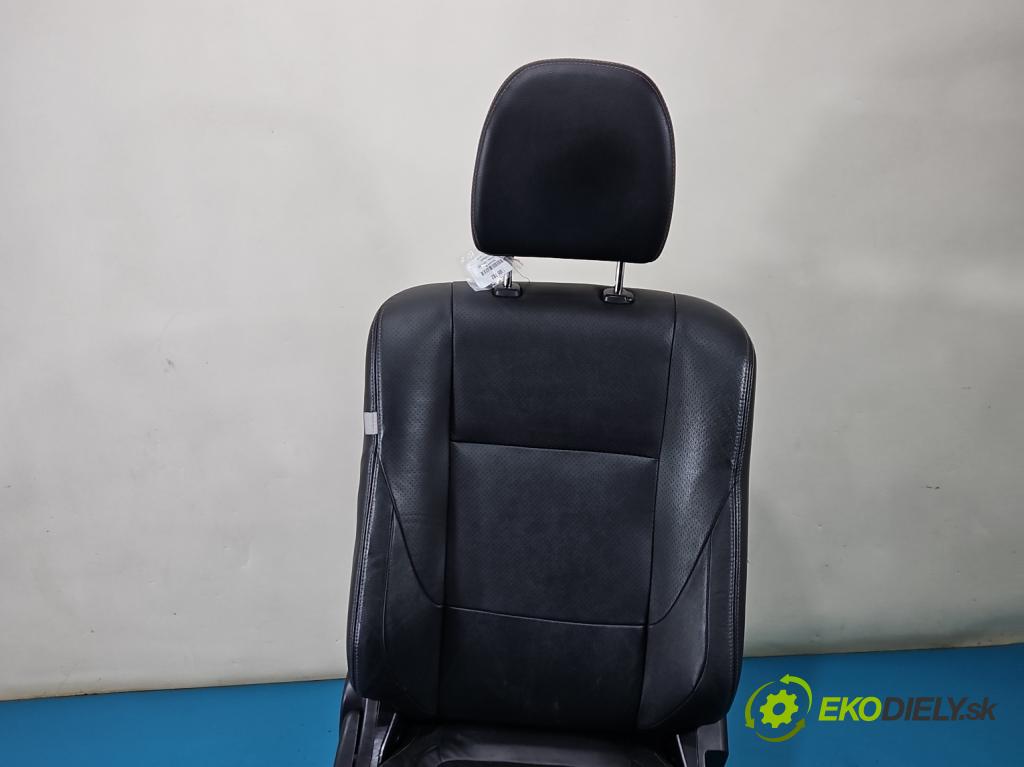 Mitsubishi Outlander III 2012-2022 2.0 16V 150 HP automatic 110 kW 1998 cm3 5- sedačke: komplet