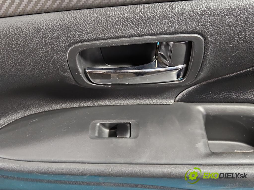 Mitsubishi Outlander III 2012-2022 2.0 16V 150 HP automatic 110 kW 1998 cm3 5- sedačke: komplet