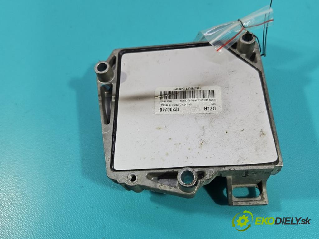 Opel Astra III 2004-2014 1.6 16V 105 hp automatic 77 kW 1598 cm3 5- řídící jednotka motoru 12230740