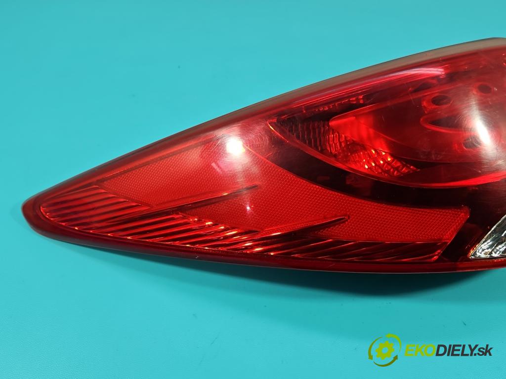 Hyundai Ix35 2.0 16V 163 hp manual 120 kW 1998 cm3 5- světlo zadní levé blatník: 92401-2Y0