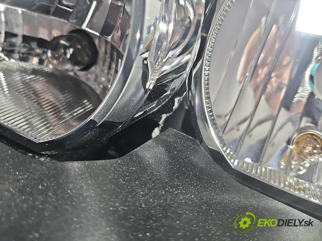 Bmw X3 F25 2010-2017 2.0 T 245KM automatic 180 kW 1997 cm3 5- Reflektor: ľavý 7334073 (Kľučka dverí ostatné)