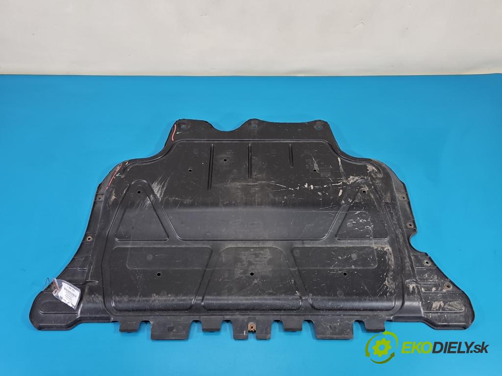 Vw Golf Sportsvan 1.4 TSI 125 HP manual 92 kW 1395 cm3 5- kryt motora dolní: 5Q0825236