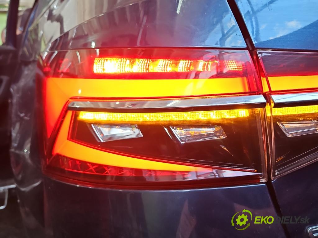 Skoda Superb III 2015-2024 1.5 TSI 150 HP automatic 110 kW 1498 cm3 5- svetlo / reflektor zadné ľavé 3V9945207C (Kľučka dverí ostatné)
