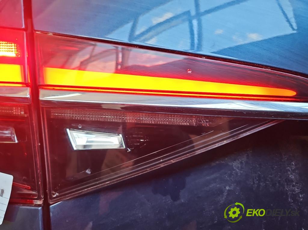 Skoda Superb III 2015-2024 1.5 TSI 150 HP automatic 110 kW 1498 cm3 5- svetlo / reflektor zadné ľavé kufrové dvere 3V9945307H