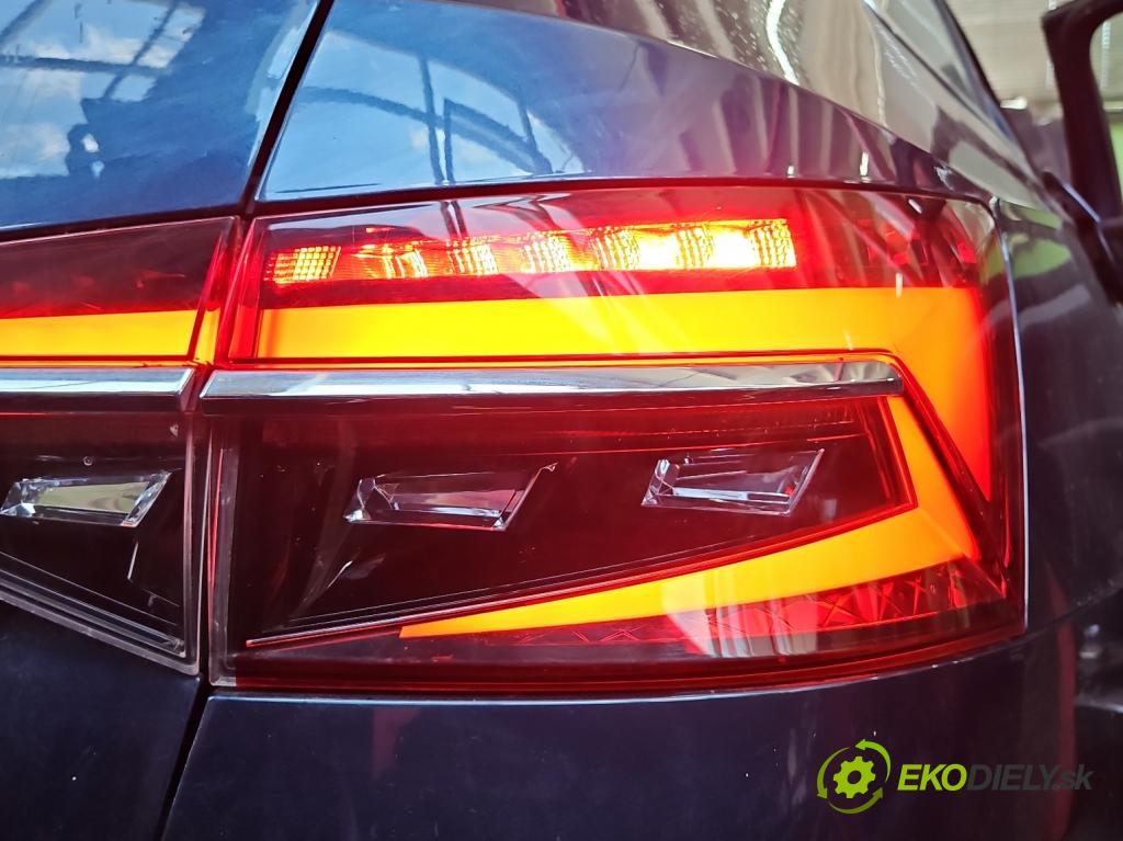 Skoda Superb III 2015-2024 1.5 TSI 150 HP automatic 110 kW 1498 cm3 5- svetlo / reflektor zadné pravé 3V9945208C (Kľučka dverí ostatné)