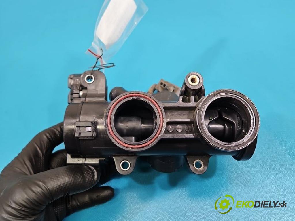 Mazda CX-3 2014-2021 1.5 105 HP manual 77 kW 1499 cm3 5- obal 17580328