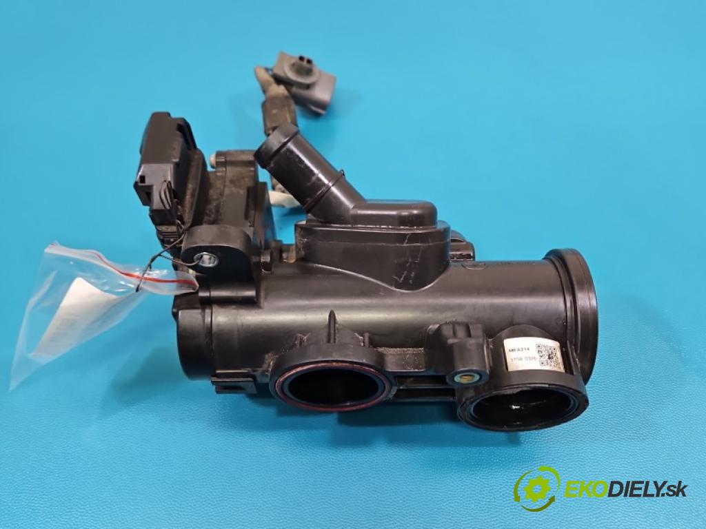 Mazda CX-3 2014-2021 1.5 105 HP manual 77 kW 1499 cm3 5- obal 17580328