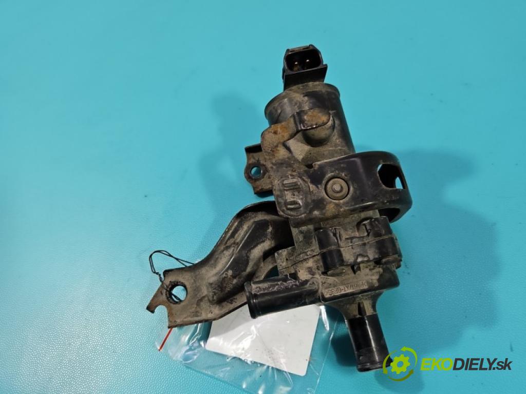Toyota Prius II XW20 2003-2009 1.5 16V 77 hp automatic 57 kW 1497 cm3 5- čerpadlo oběh: vody 064100-0951