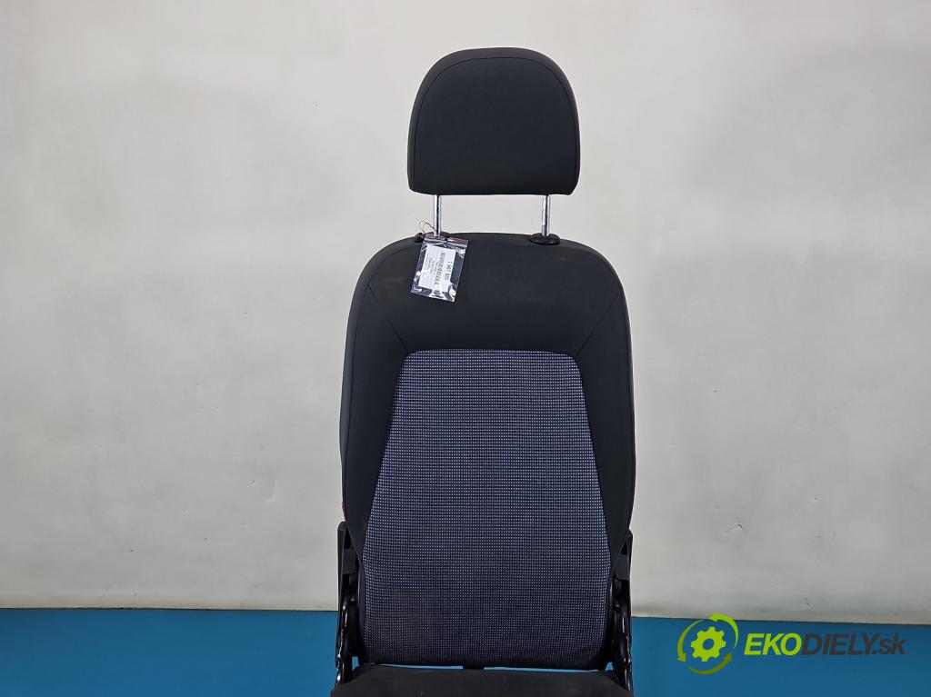 Peugeot Bipper 1.3 hdi 75 hp manual 55 kW 1248 cm3 5- Sedadlo pravý  (Sedadlo)
