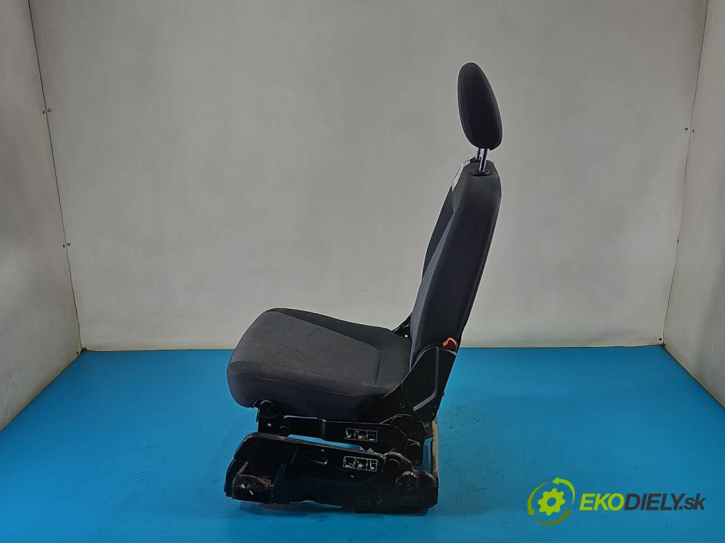 Peugeot Bipper 1.3 hdi 75 hp manual 55 kW 1248 cm3 5- Sedadlo pravý  (Sedadlo)