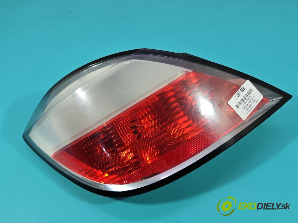 Opel Astra III 2004-2014 1.7 cdti 101 HP manual 74 kW 1686 cm3 5- svetlo / reflektor zadné ľavé  (Kľučka dverí ostatné)